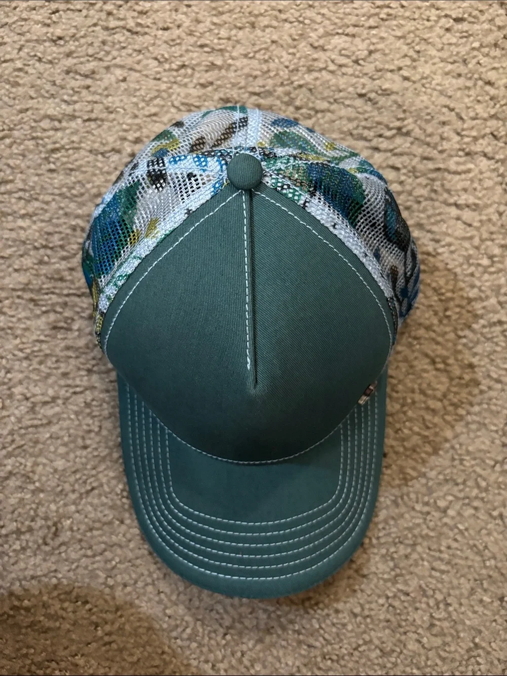 Prana idalis women trucker hat